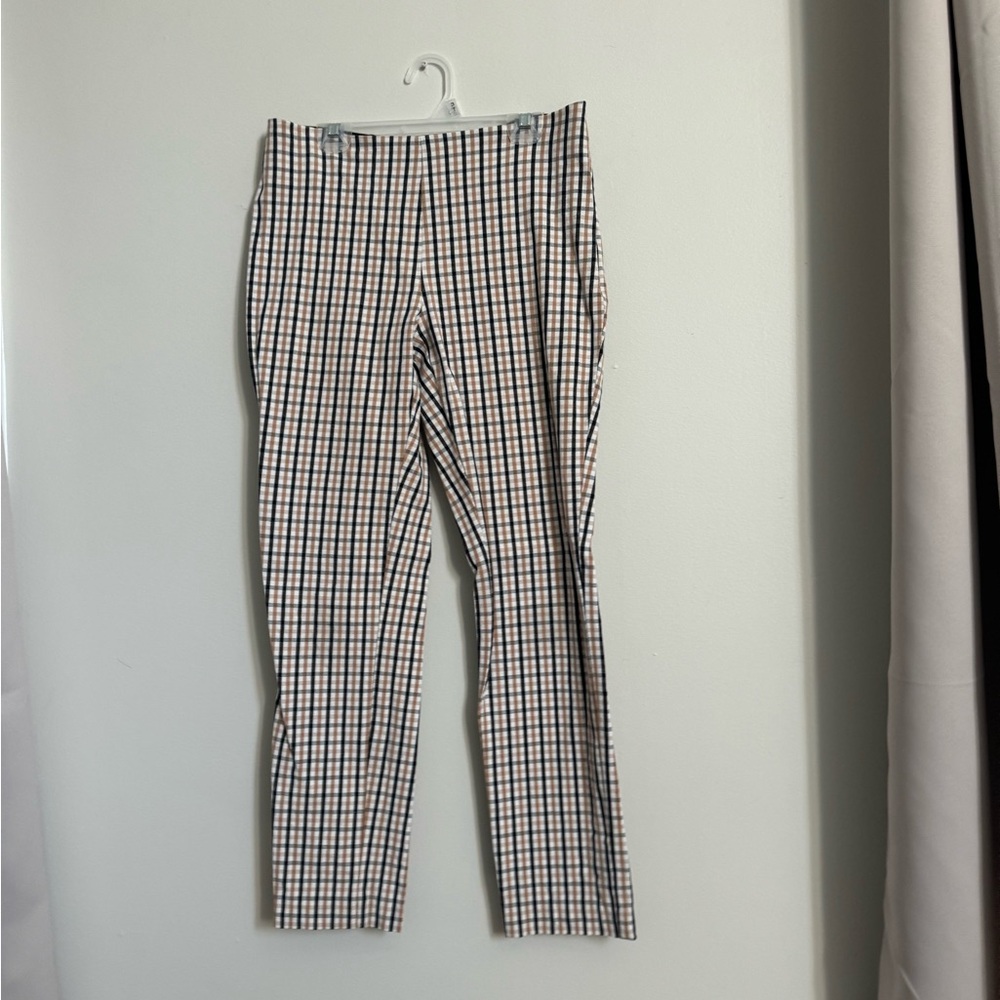 Size 4. Skinny stretch pants.